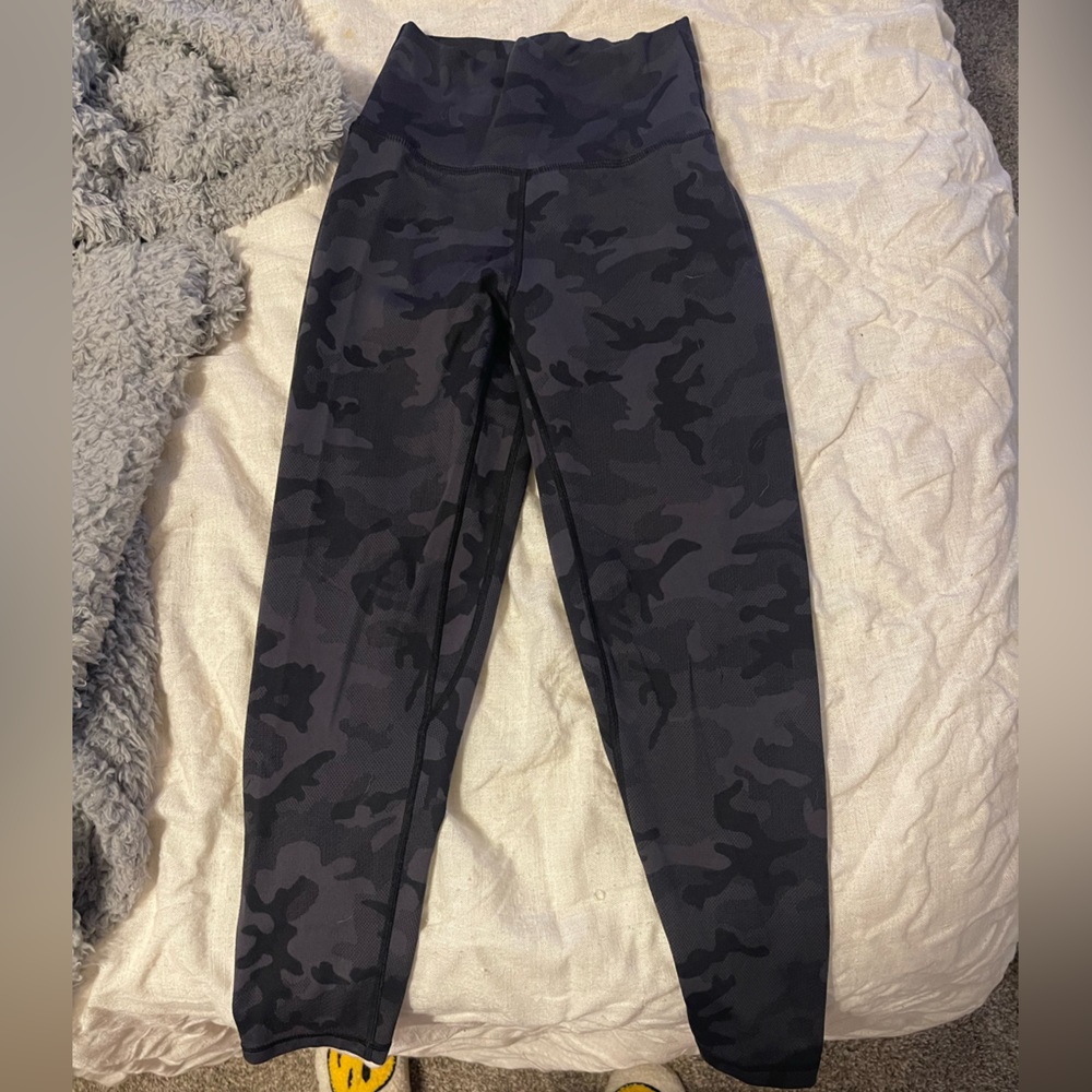 P’tula leggings size M- worn once